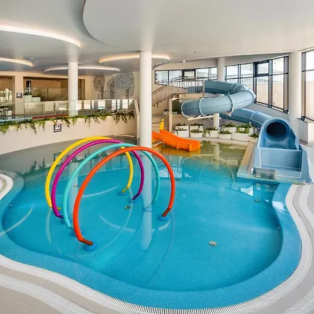 Casablanca B012-parking Basen Silownia Bawialnia W Cenie -polanki Aqua-holiday Kolobrzeg