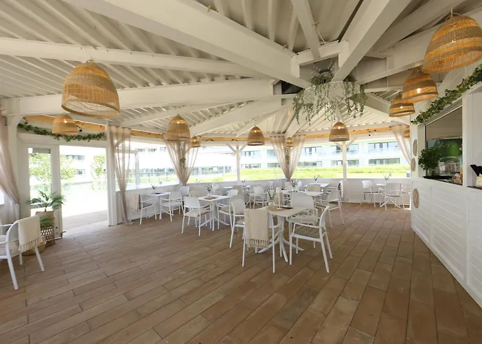 Casablanca B012-parking Basen Silownia Bawialnia W Cenie -polanki Aqua-holiday コウォブジェク